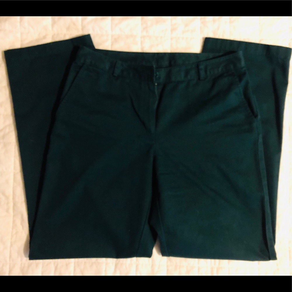 L. L. Bean women’s chinos • dark green